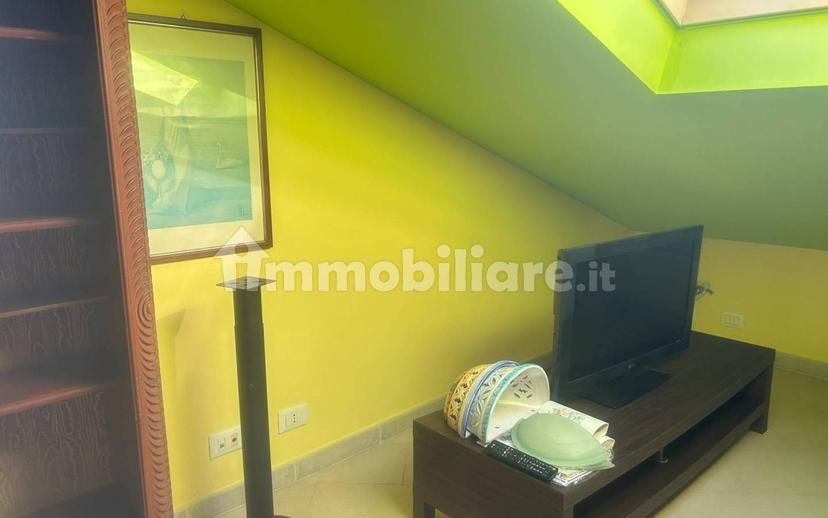 Mansarda via Roma 72, Centro, Castel Sant'Elia — foto 2 di 10