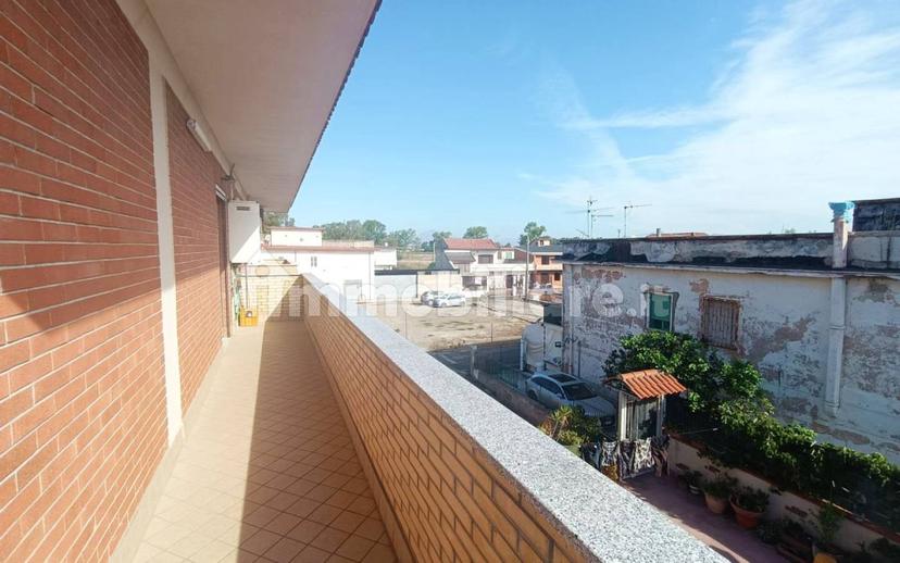 Trilocale Strada Statale Domiziana, Baia Verde, Castel Volturno — foto 13 di 16