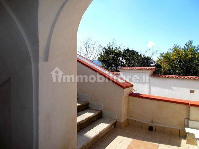 Terratetto unifamiliare 80 m², buono stato, Santa Maria a Vico — foto 12 di 14