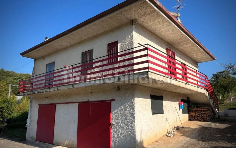 Villa unifamiliare Località Santa Maria e Gesù 5, Piana di Monte Verna — foto 4 di 14