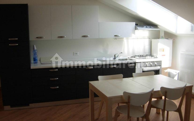 Mansarda via Roma 226, Gemona, Gemona del Friuli — foto 3 di 6