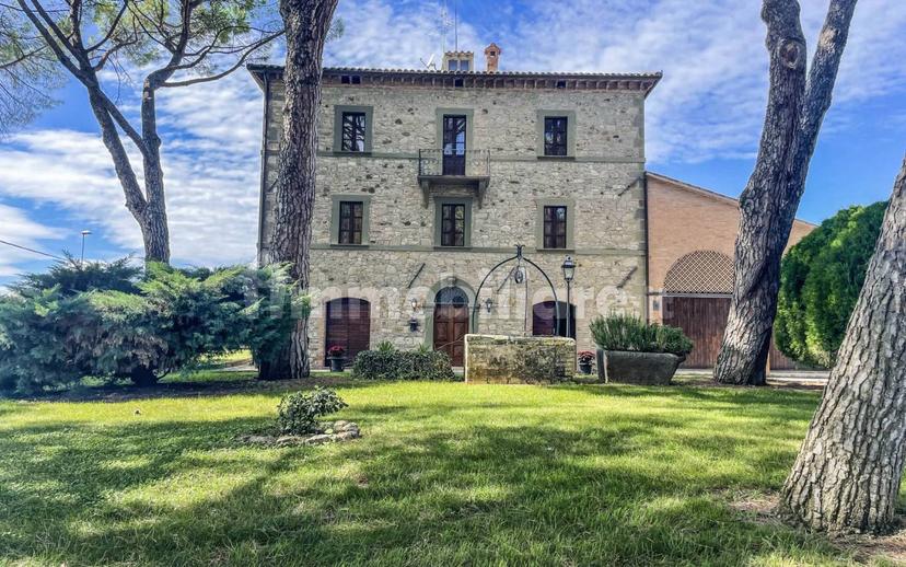 Villa unifamiliare, ottimo stato, 650 m², Centro, Todi — foto 24 di 32
