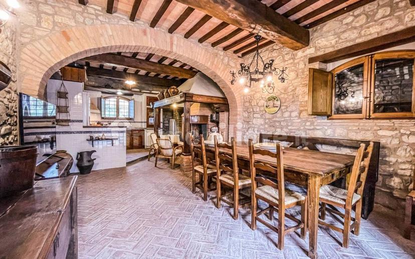 Villa unifamiliare, ottimo stato, 650 m², Centro, Todi — foto 3 di 32
