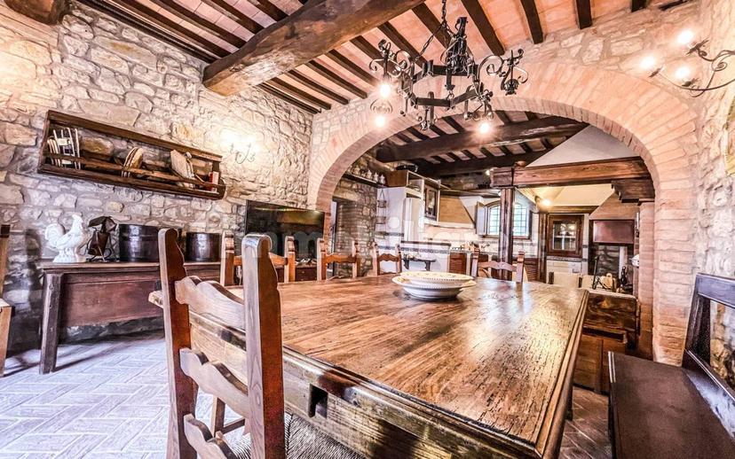 Villa unifamiliare, ottimo stato, 650 m², Centro, Todi — foto 26 di 32