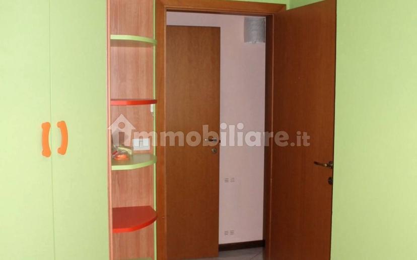 Quadrilocale via Paolo Volponi 32, Centro, Fermignano — foto 20 di 26