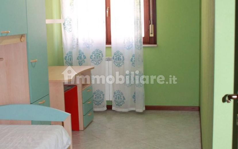 Quadrilocale via Paolo Volponi 32, Centro, Fermignano — foto 26 di 26