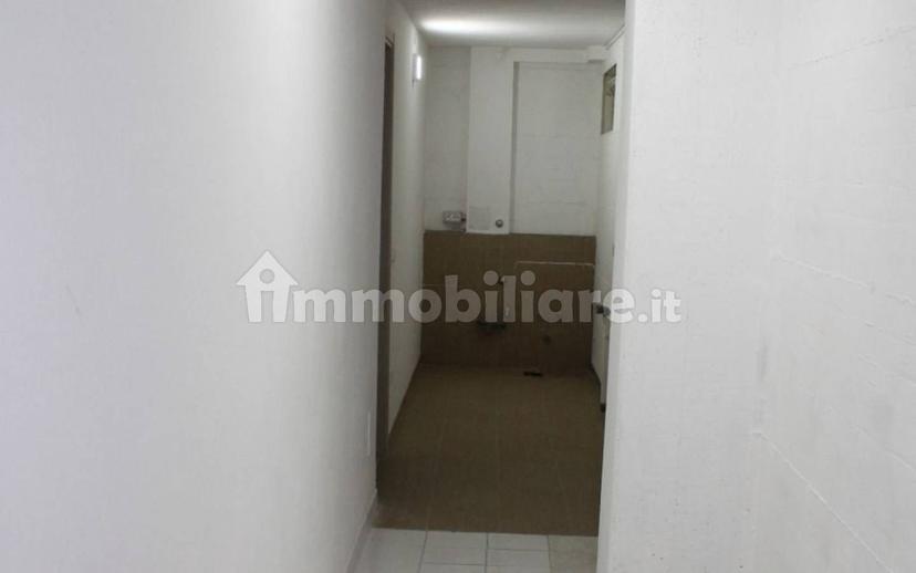 Quadrilocale via Paolo Volponi 32, Centro, Fermignano — foto 12 di 26