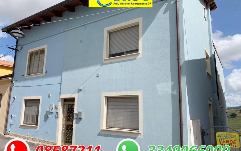 Quadrilocale via Borgo Nuovo, Casoli, Atri — foto 8 di 24
