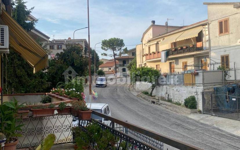 Terratetto unifamiliare Casoli Di Atri-via Borgonuovo 30, Casoli, Atri — foto 30 di 33