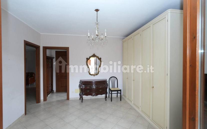 Trilocale via Alessandro Volta 2, Centro, Crescentino — foto 3 di 46