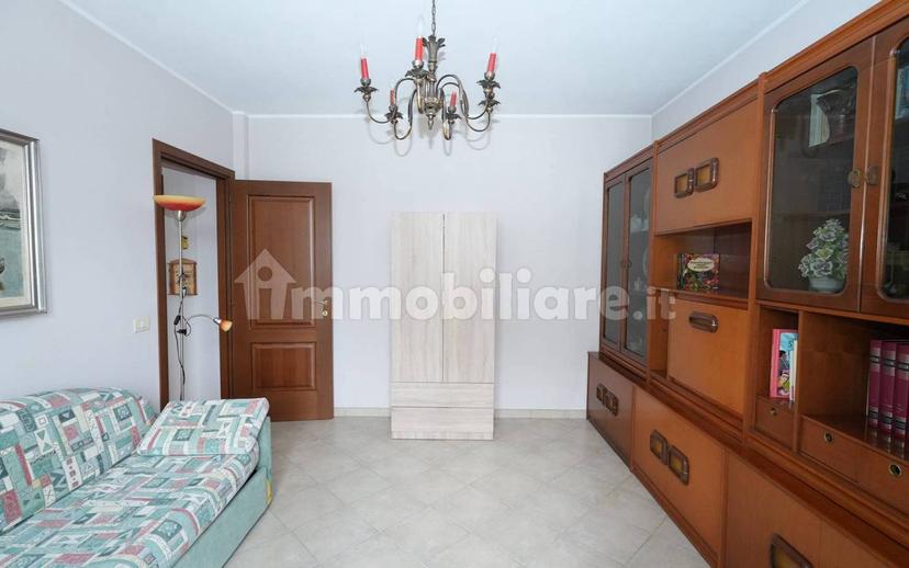 Trilocale via Alessandro Volta 2, Centro, Crescentino — foto 6 di 46