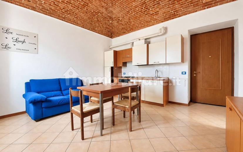 Bilocale ottimo stato, primo piano, Centro, Serravalle Sesia — foto 2 di 17