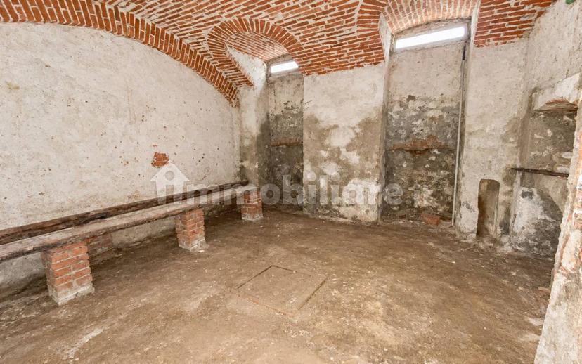 Bilocale ottimo stato, primo piano, Centro, Serravalle Sesia — foto 11 di 17
