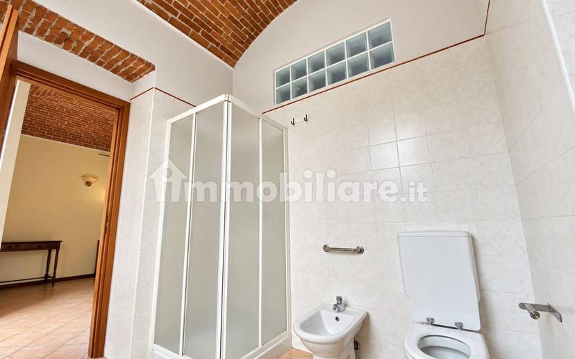 Bilocale ottimo stato, primo piano, Centro, Serravalle Sesia — foto 7 di 17