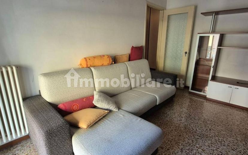 Bilocale via Combattenti d'Italia, Centro, Borgosesia — foto 7 di 25