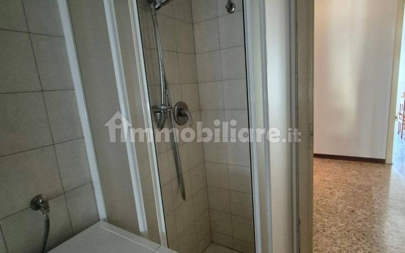Bilocale via Combattenti d'Italia, Centro, Borgosesia — foto 14 di 25