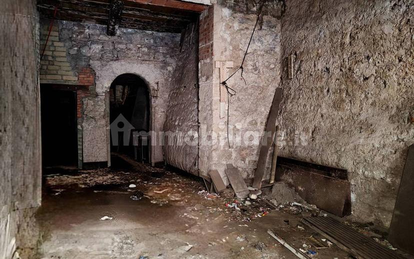 Loft via Plebiscito, Centro, Ronciglione — foto 8 di 13