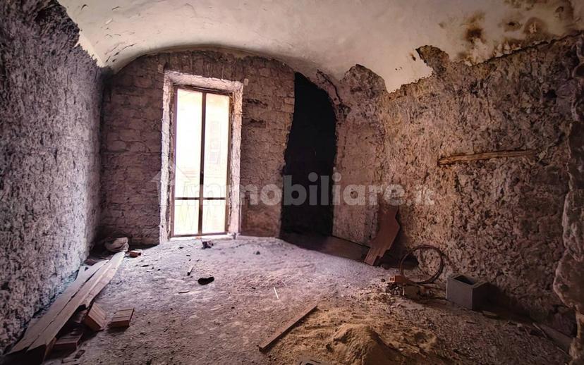Loft via Plebiscito, Centro, Ronciglione — foto 11 di 13