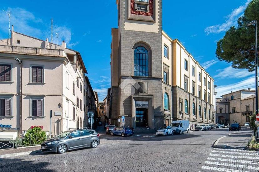 Monolocale via calabresi 4, Sacrario - Piazza della Rocca, Viterbo — foto 2 di 26