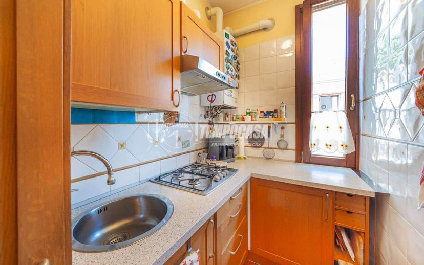 Quadrilocale via Pietro Paolo Martinati 21, Borgo Venezia, Verona — foto 10 di 23