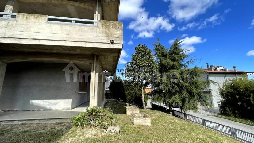 Quadrilocale via Antonio Gramsci 67, Calcinelli, Colli al Metauro — foto 6 di 13