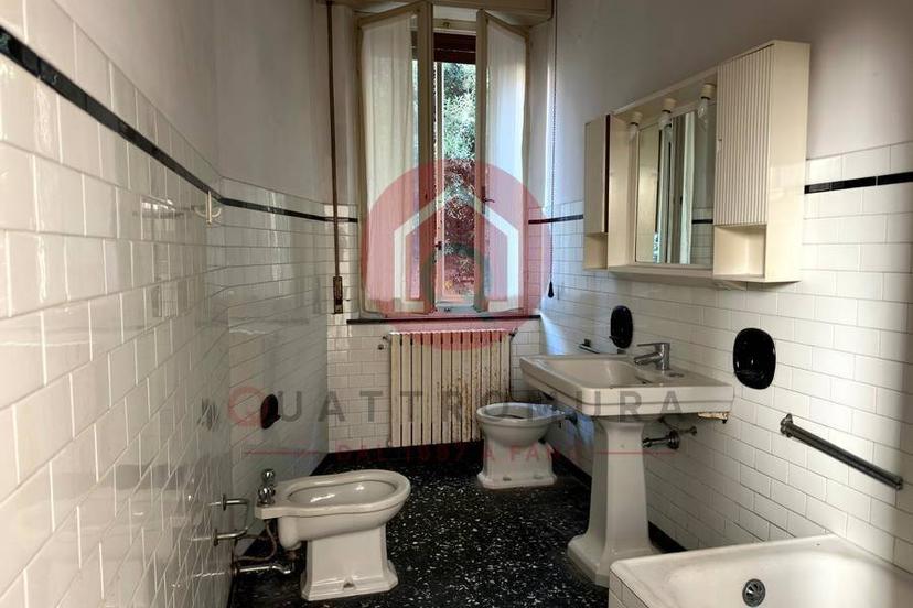 Villa bifamiliare via Cavour, Centro Storico, Fano — foto 13 di 23