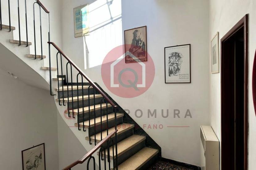 Villa bifamiliare via Cavour, Centro Storico, Fano — foto 11 di 23