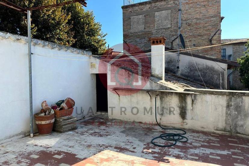 Villa bifamiliare via Cavour, Centro Storico, Fano — foto 15 di 23