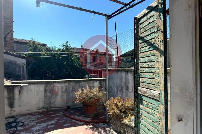 Villa bifamiliare via Cavour, Centro Storico, Fano — foto 17 di 23