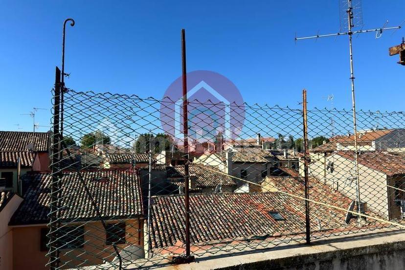 Villa bifamiliare via Cavour, Centro Storico, Fano — foto 6 di 23