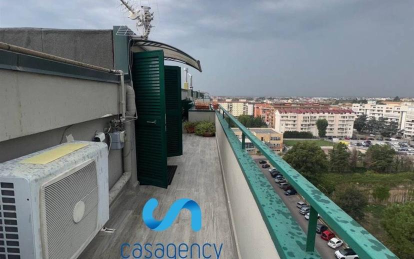 Trilocale viale Dei Vecchi Pini 9, Parco degli Aranci, Caserta — foto 5 di 10