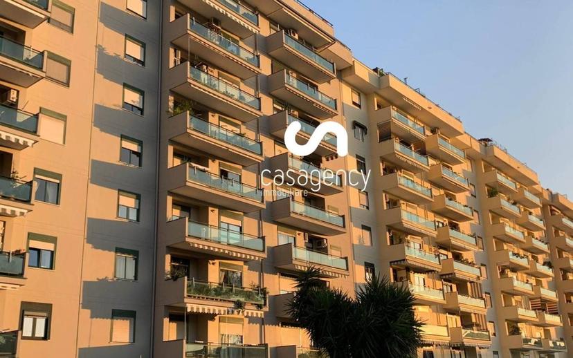 Trilocale viale Dei Vecchi Pini 9, Parco degli Aranci, Caserta — foto 2 di 10
