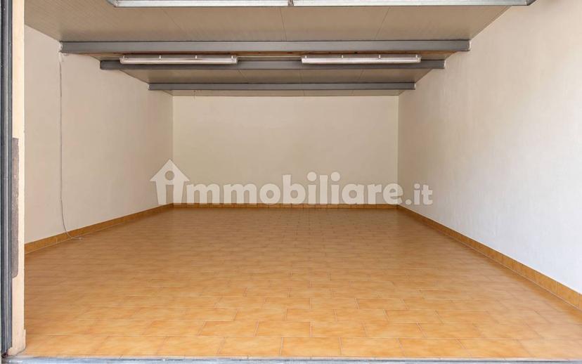 Appartamento via Giovanni Rossi 4, Centro, Teramo — foto 6 di 41