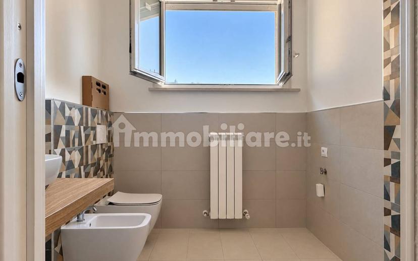 Appartamento via Giovanni Rossi 4, Centro, Teramo — foto 36 di 41