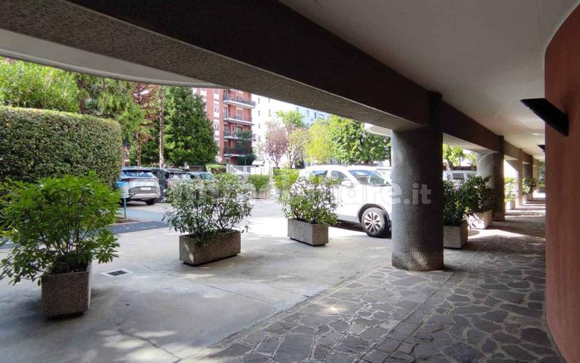 Trilocale via Cesare Miola, Saronno — foto 26 di 51