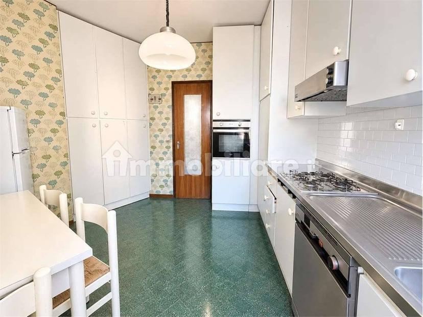 Quadrilocale via Milano, 31, Centro, Somma Lombardo — foto 15 di 18
