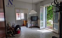 Villa a schiera via Caduti del Mare, Sassonia, Fano