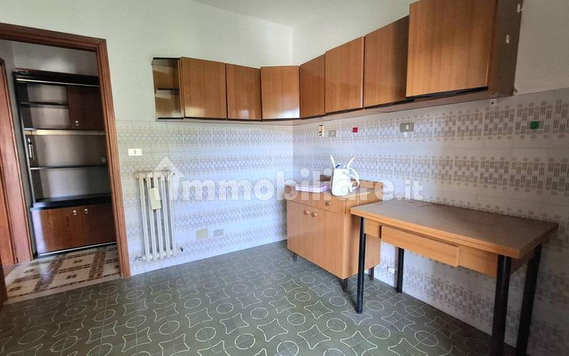 Trilocale viale Cesare Battisti 97, Centro, Varallo — foto 15 di 21