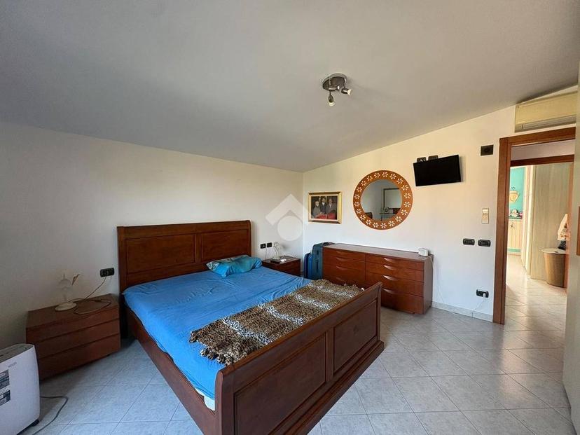 Villa bifamiliare via Generale Govone 3, Corso Torino, Vigevano — foto 18 di 24