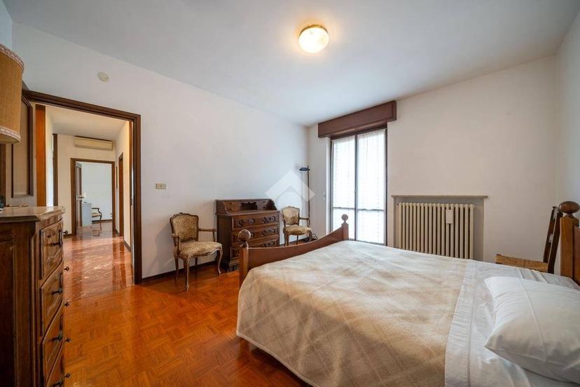 Villa bifamiliare Porz. Bifamiliare via Castel Montorio 31, Montorio, Verona — foto 26 di 40