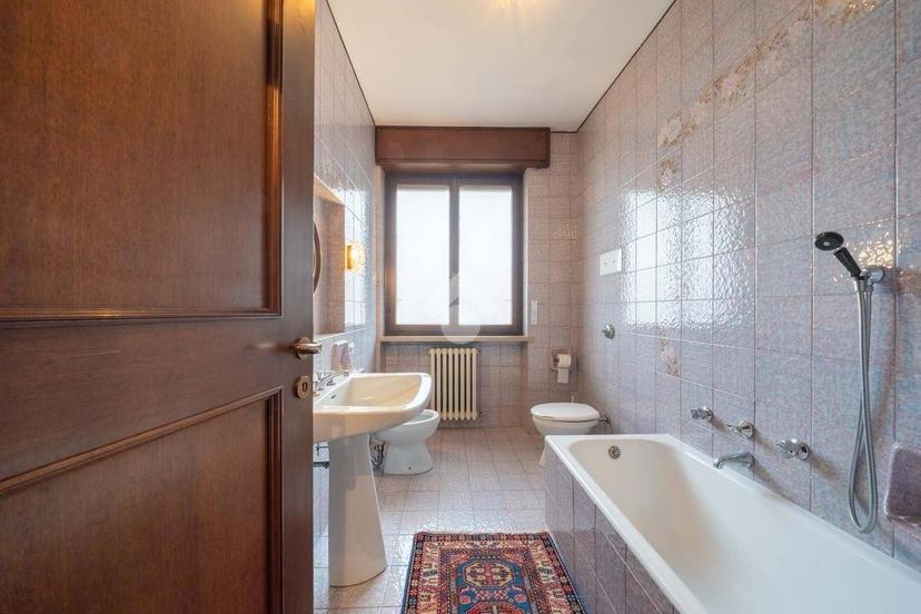 Villa bifamiliare Porz. Bifamiliare via Castel Montorio 31, Montorio, Verona — foto 34 di 40