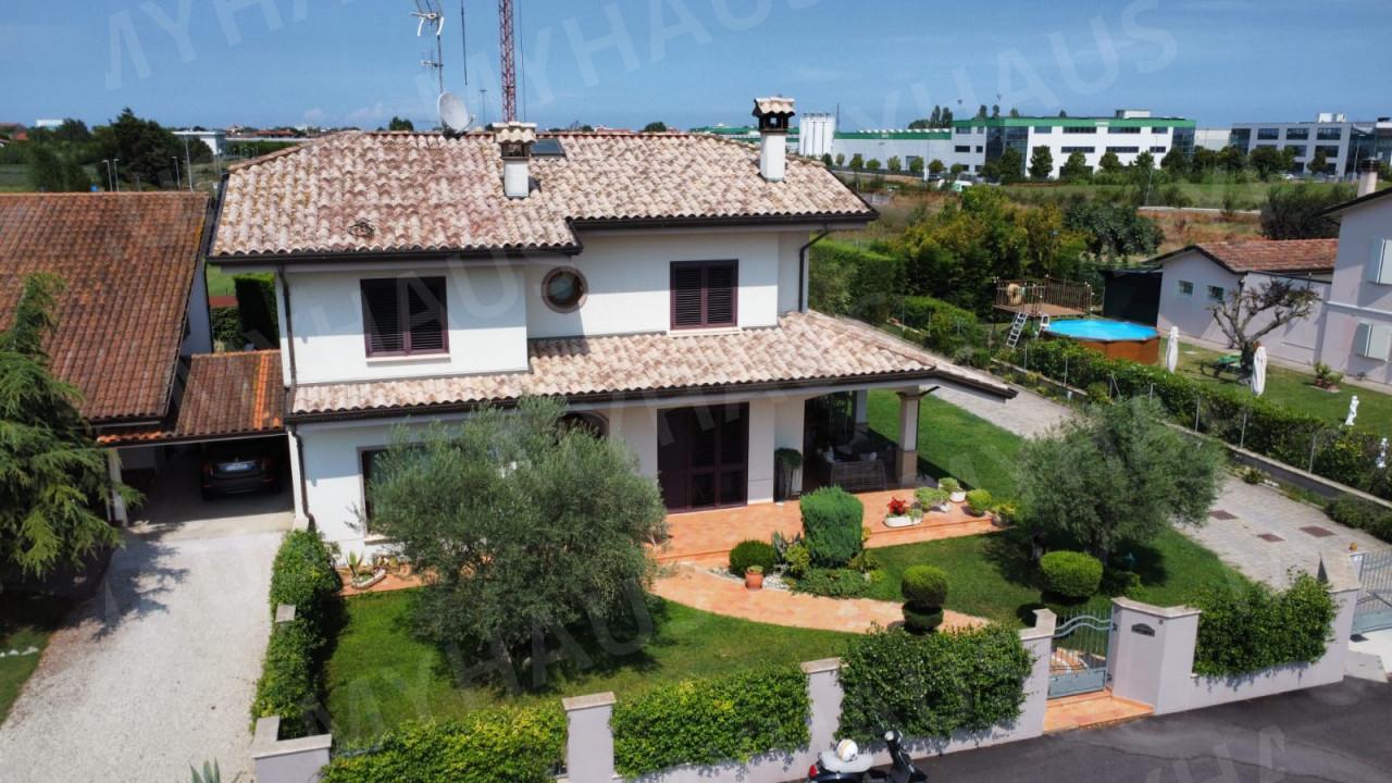 Casa indipendente in Via Bellini, 3, Gatteo