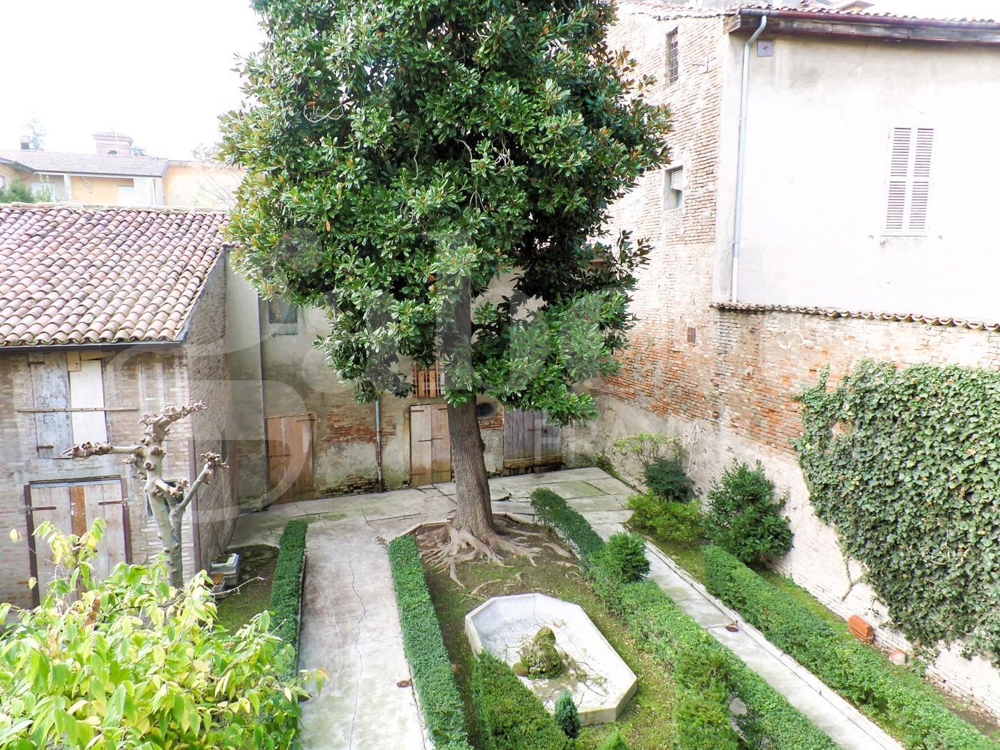 Terratetto plurifamiliare in Via Donati 34, Cento