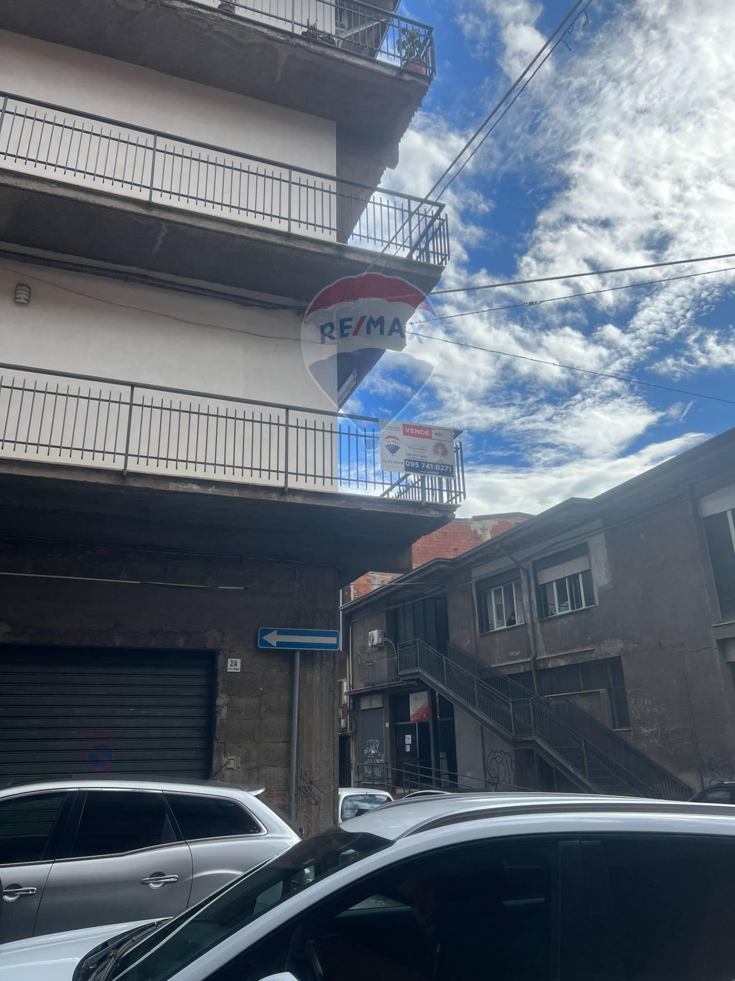 Appartamento in Via Ugo Foscolo 4, Paternò