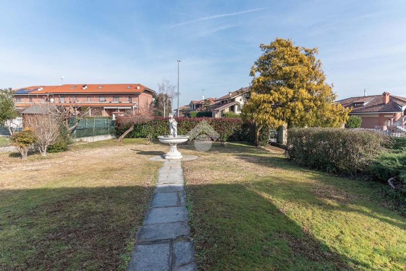 Villa in Via San Giovanni Bosco 12, San Francesco Al Campo