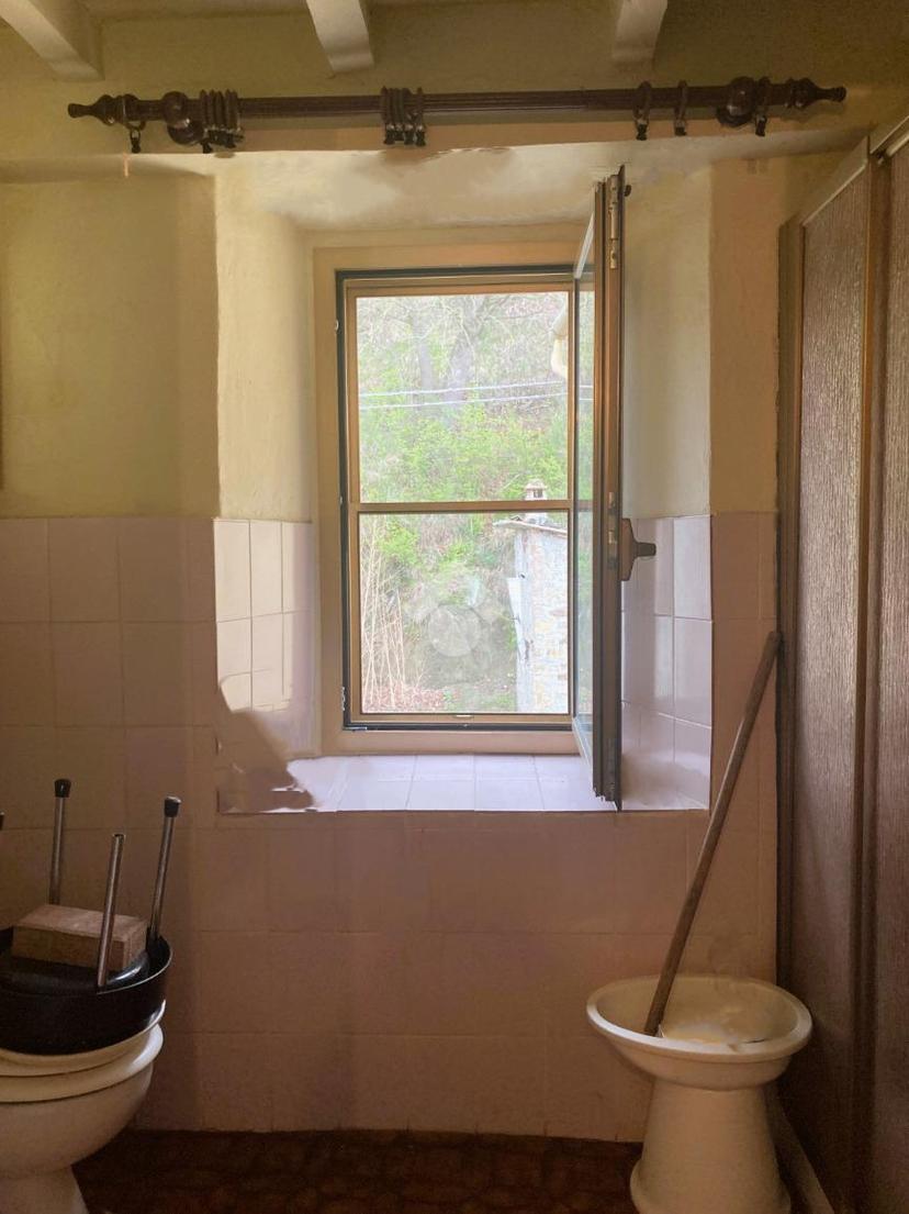 Casa indipendente in vendita, Località Pinardi 84, Varano De' Melegari — foto 15 di 25
