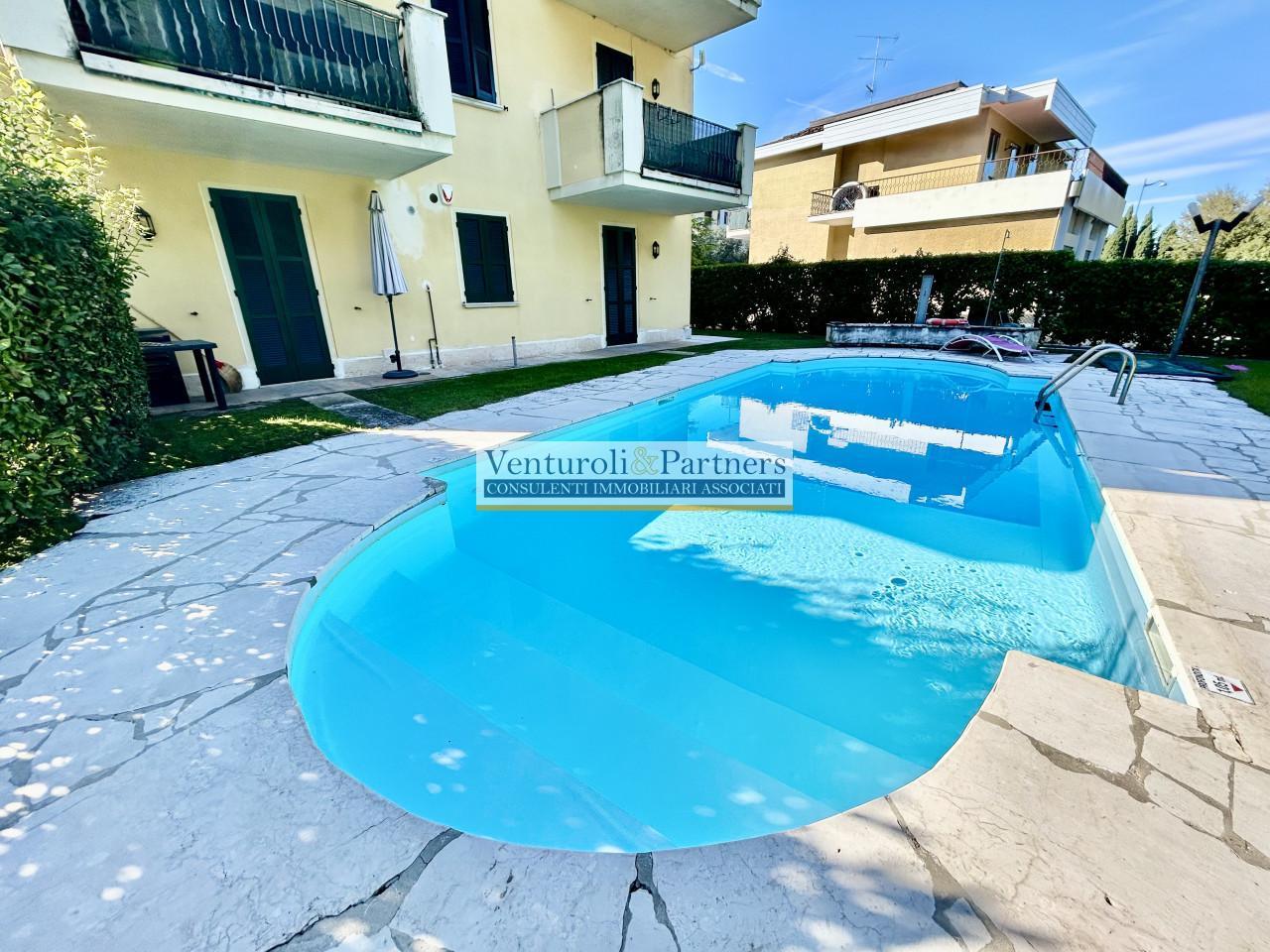 Trilocale in Via Giuseppe di Vittorio, Desenzano del Garda