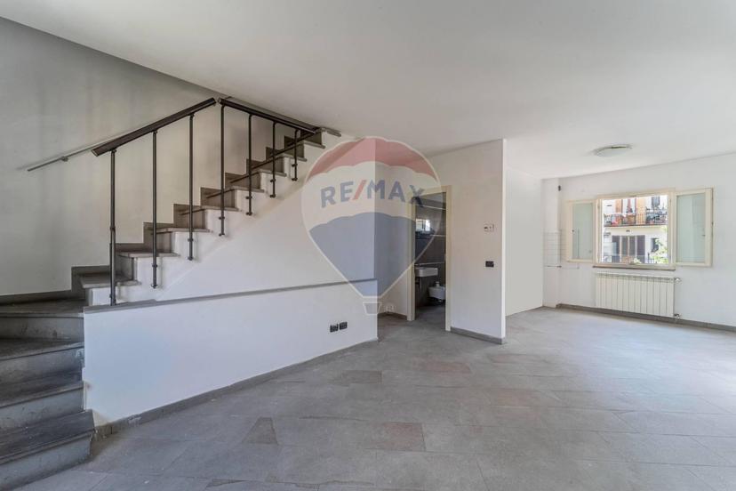 Appartamento in vendita, Via Luca Landucci 46, Firenze