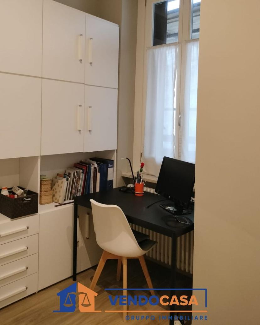 Bilocale in vendita, Via Cesana 58, Torino