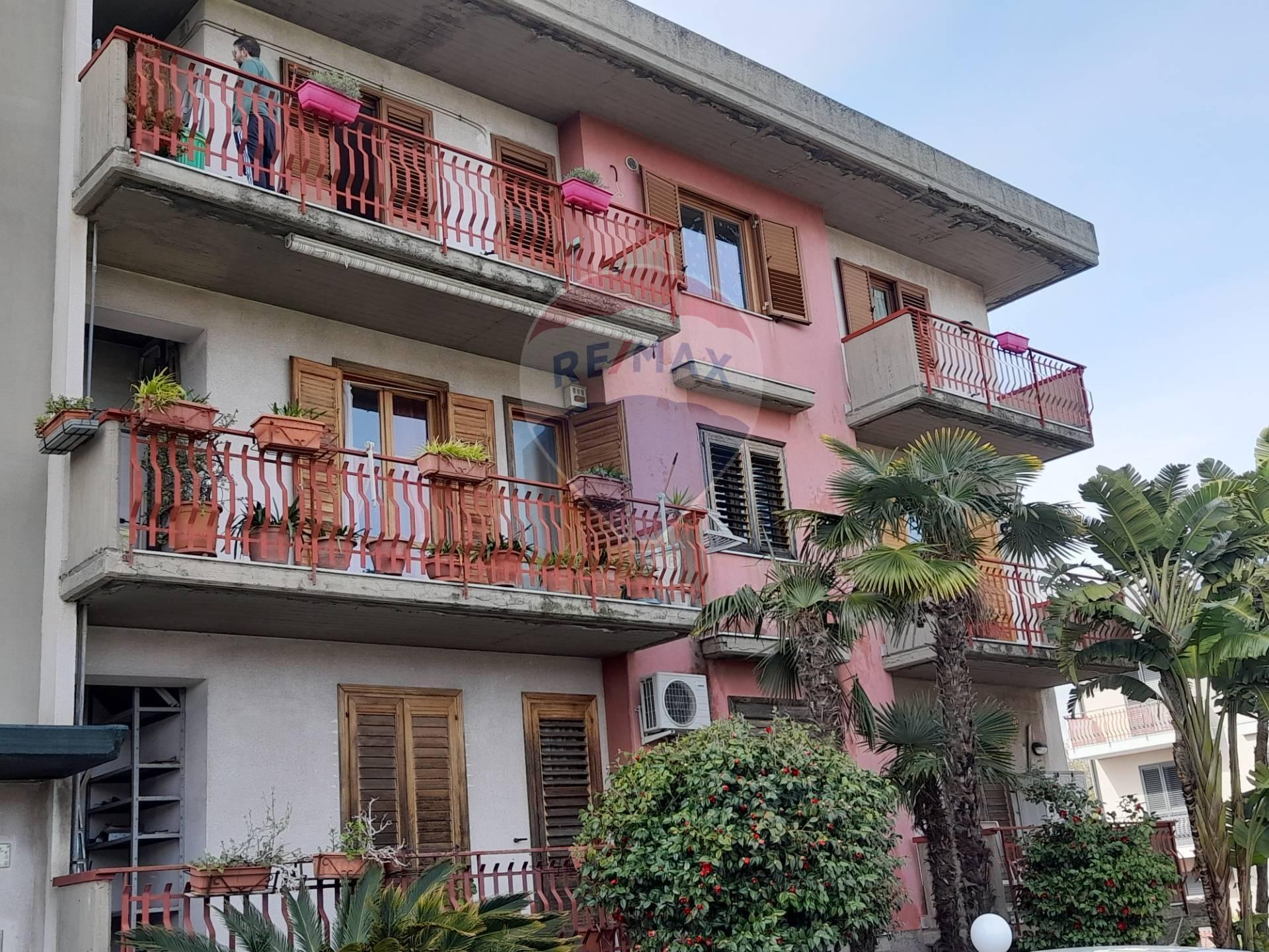 Appartamento in Viale Europa 73, San Gregorio di Catania